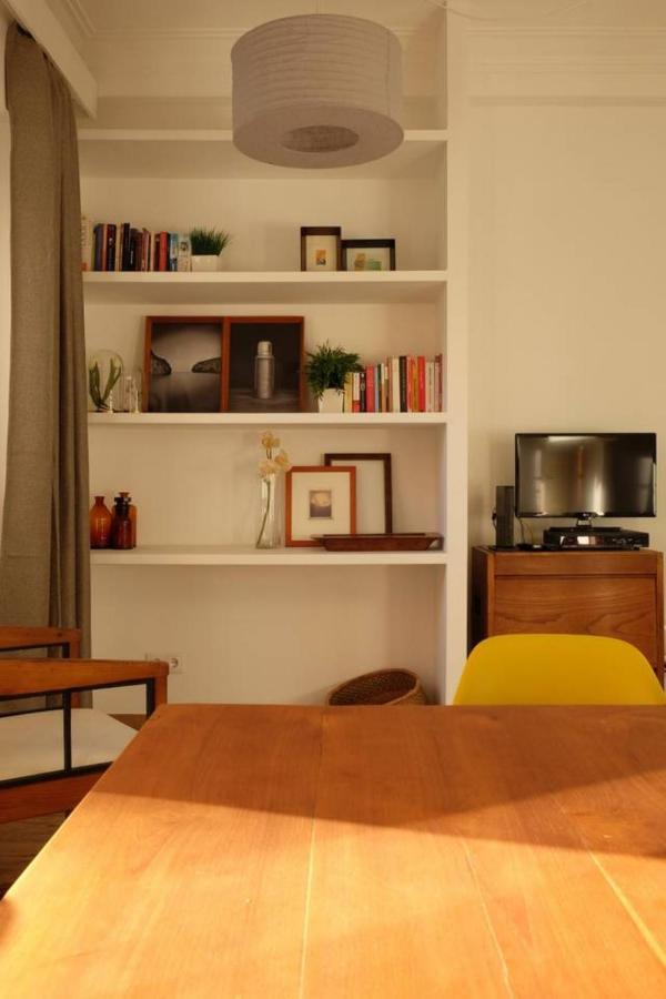 Central 2 Bedroom Apt W/Garden And Pantheon Views Лісабон Екстер'єр фото