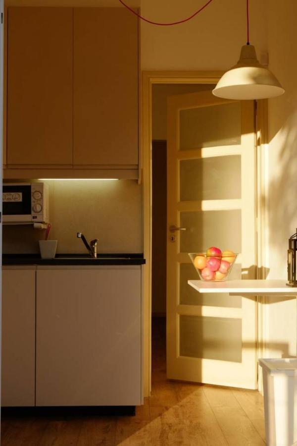 Central 2 Bedroom Apt W/Garden And Pantheon Views Лісабон Екстер'єр фото