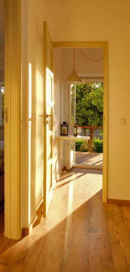 Central 2 Bedroom Apt W/Garden And Pantheon Views Лісабон Екстер'єр фото